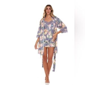 NWT Flora Nikrooz Sabrina Travel set 3 Piece 
Size X-Small